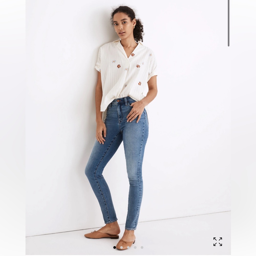 Madewell 10" High-Rise Roadtripper Authentic Jeans in Vinton Wash